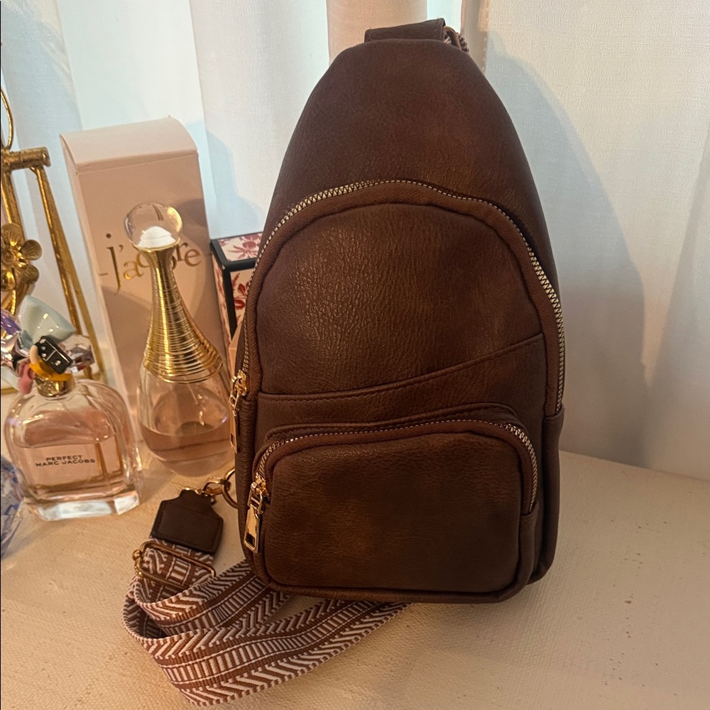 Brown vegan leather minni backpack